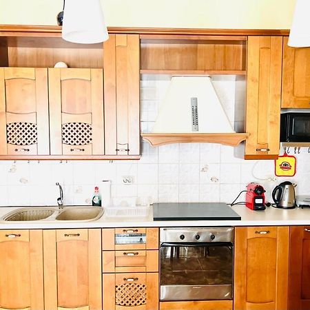 Neoclassical 2Bed In Kallimarmaro เอเธนส์ ภายนอก รูปภาพ