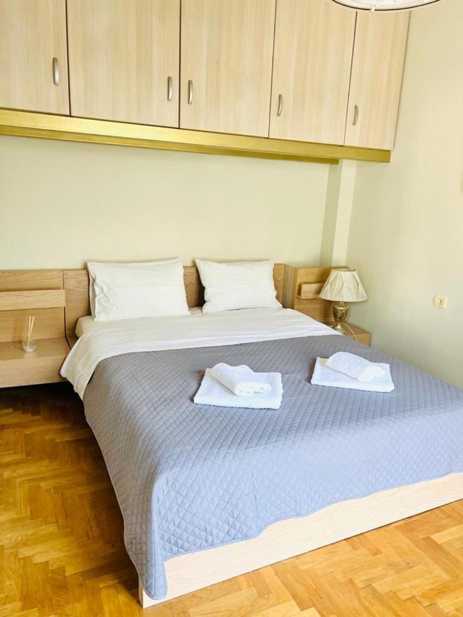 Neoclassical 2Bed In Kallimarmaro เอเธนส์ ภายนอก รูปภาพ